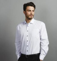 Klassisk-regular-fit-herre-skjorte