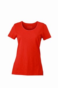 Urban-t-shirt-lady